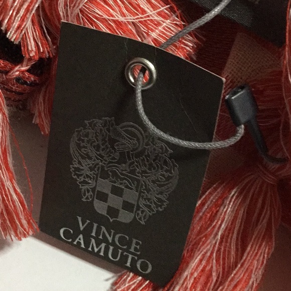 Vince Camuto Spring Scarf NWT - Picture 3 of 4